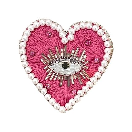 Брошь ручной работы «Heart» с белыми бусинами, розовая, бисер, фото 1.