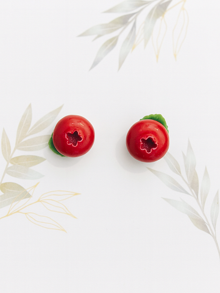 Серьги-гвоздики «Брусника с листочком», полимерная глина, фото 1.