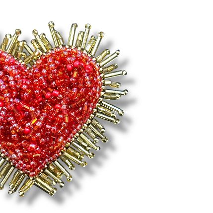 Брошь ручной работы «Сердце» с золотыми бусинами, красная, бисер, фото 4.