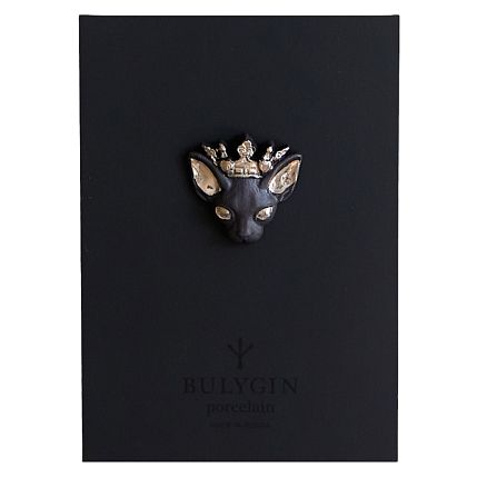 Брошь ручной работы Bulygin «Королева кошек», фарфор, чёрно-серебристая, фото 2.