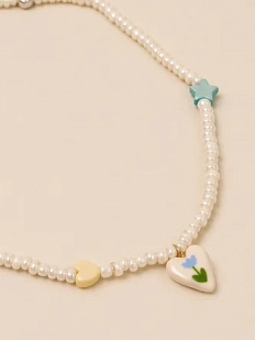 Чокер ручной работы Радость Рядом «Голубой тюльпан в сердечке», полимерная глина, бисер, белый