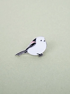 Металлический значок «Длиннохвостая синица»