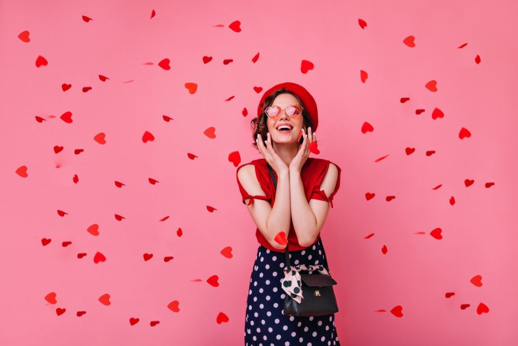 excited-french-white-woman-looking-confetti-with-sincere-smile-appealing-short-haired-girl-enjoying-valentine-s-day-party_197531-20416.jpg